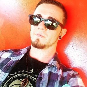 Meet your Posher, Dylan